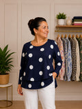 Blusa Chico's Azul Marino Lunares Blancos – Talla M